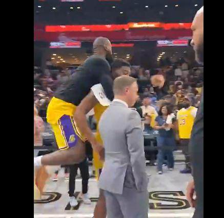 1711619636014014580.png 截图20240328112452.png